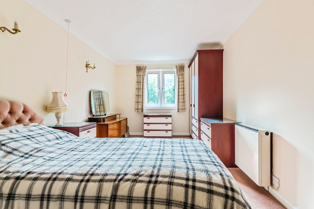 Property photo 1 of 17 Photo