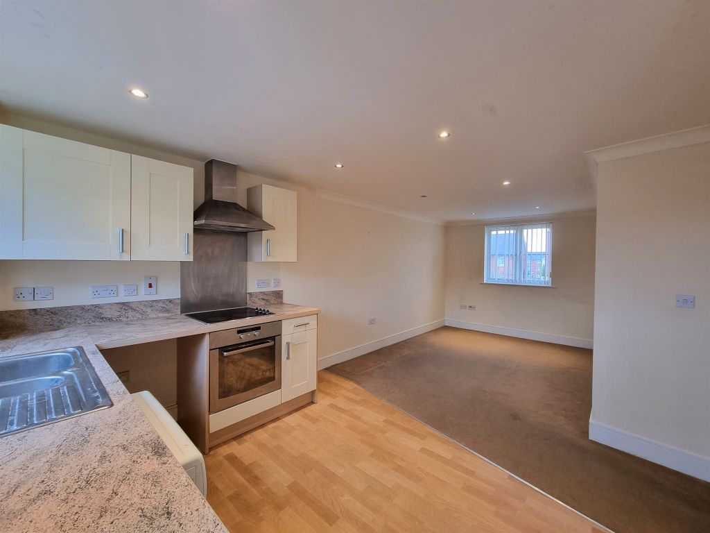 Property photo 2 of 6