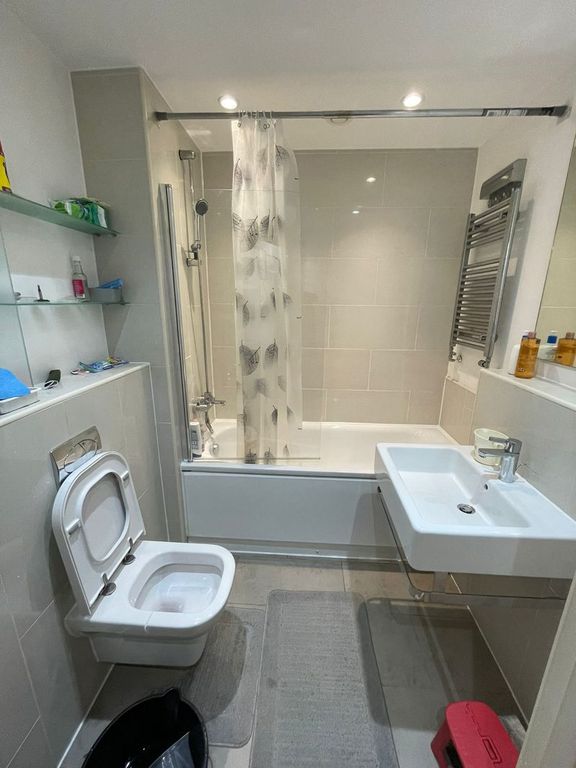 Property photo 2 of 9 Photo 8