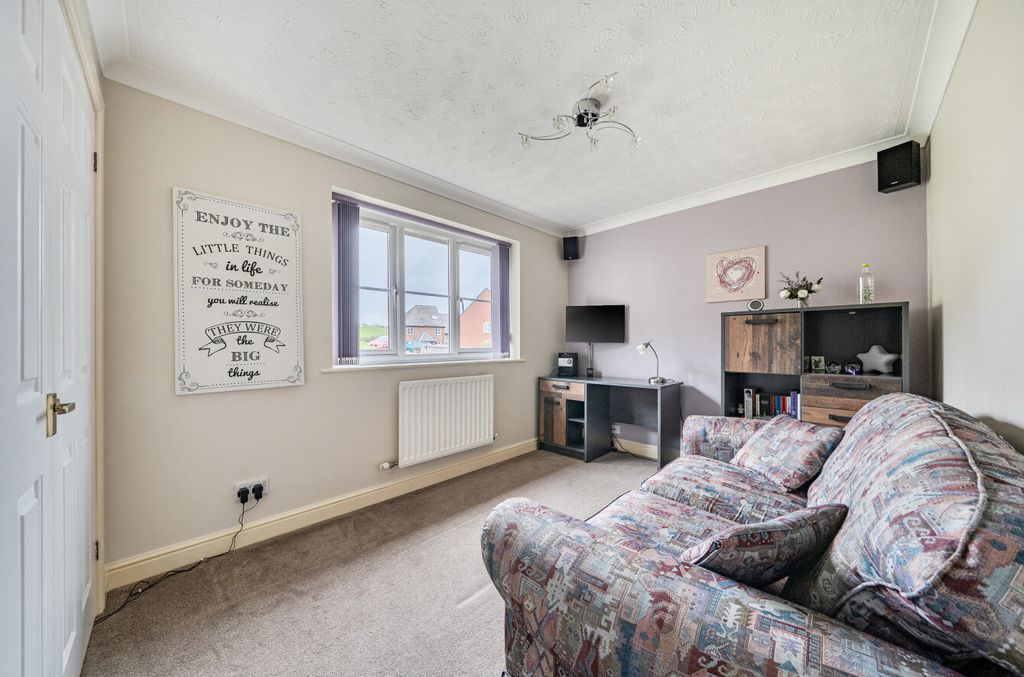 Additional image 6 of 5 bed detached house for salePrimrose Drive, Newtown, Powys SY16