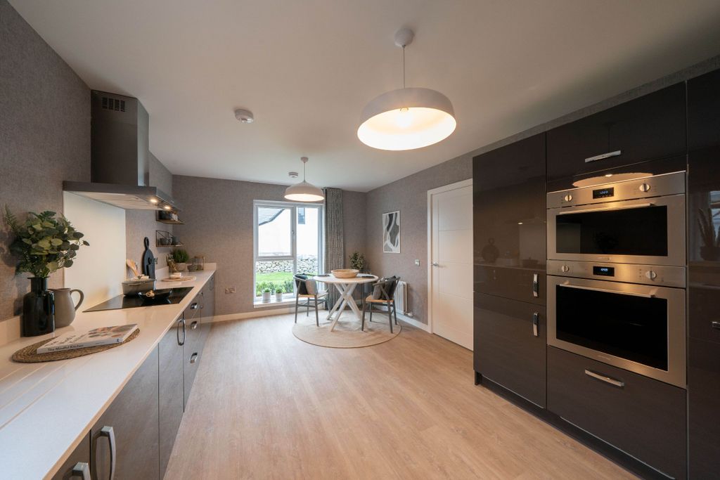 Property photo 3 of 4