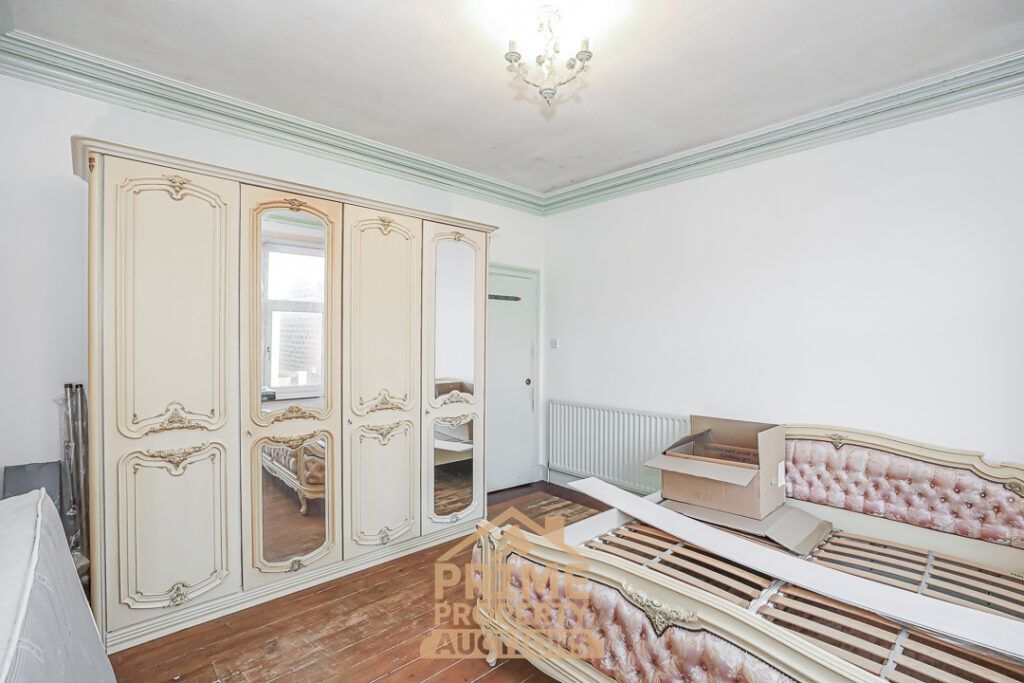 Property photo 3 of 26