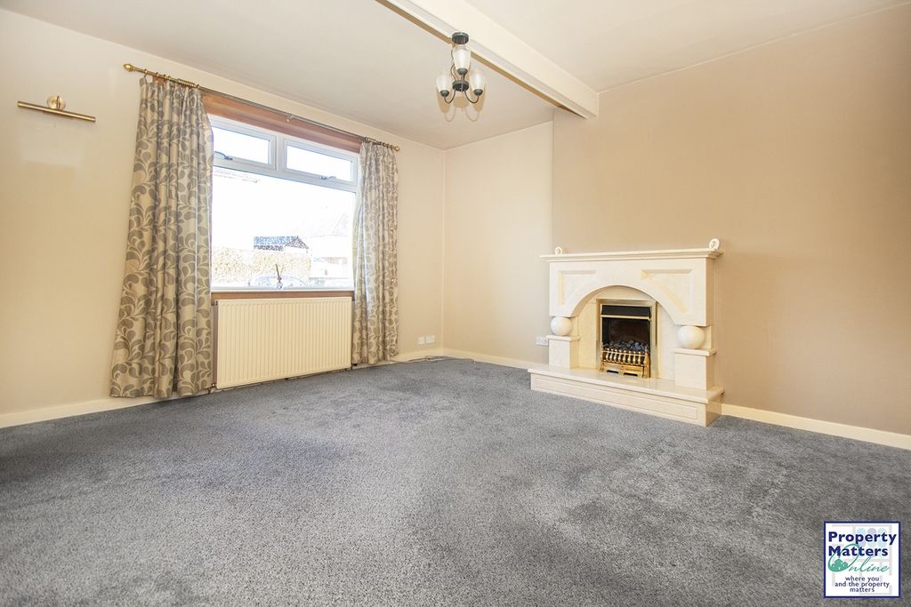 Property photo 2 of 7 Lounge