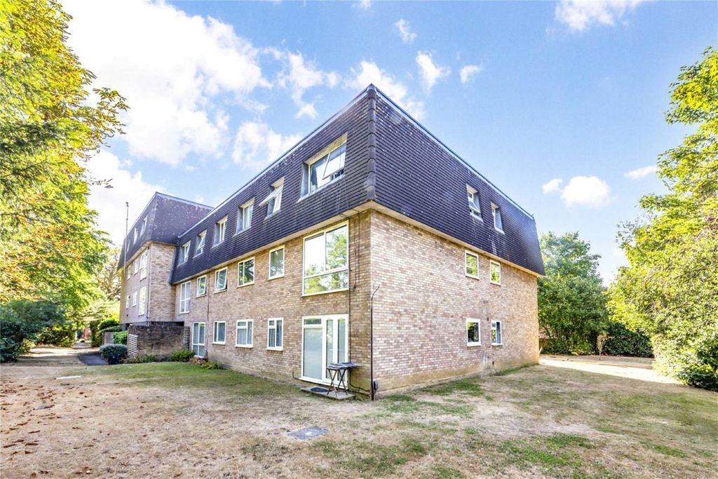 Property photo 1 of 4
