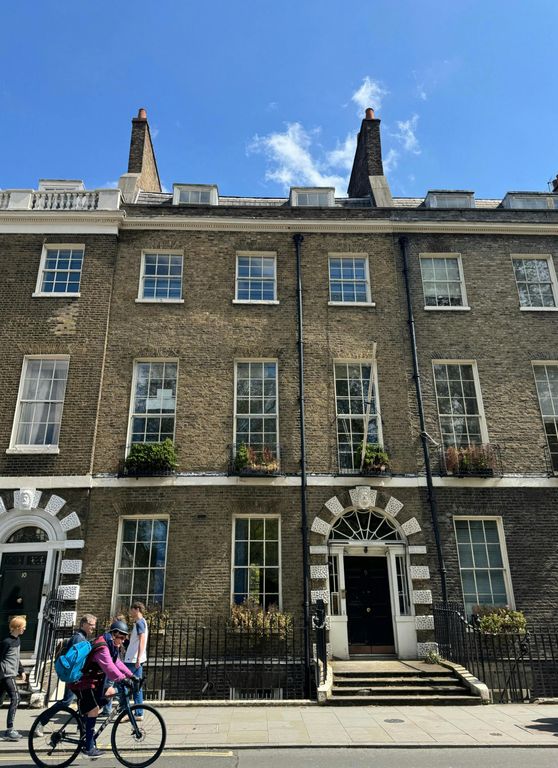 Property photo 1 of 7 2