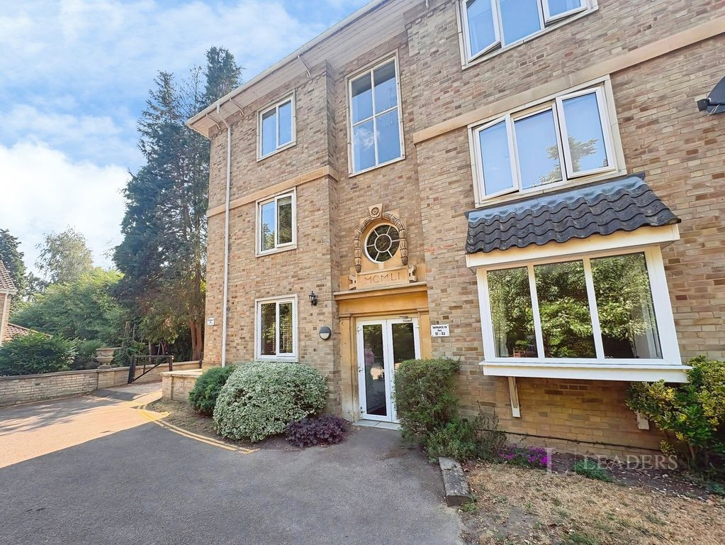 Property photo 1 of 7 Front