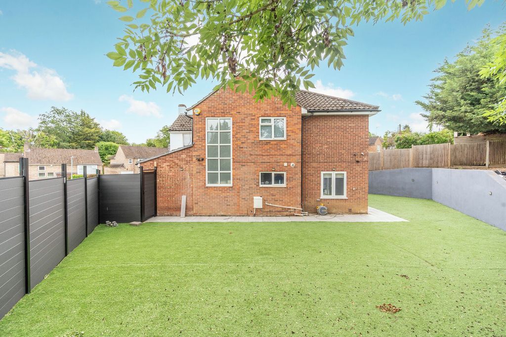 Additional image 20 of 5 bed detached house for saleLittle Potters, Bushey WD23