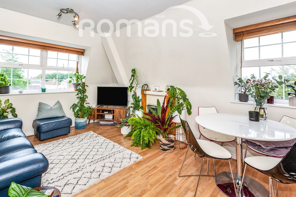 Property photo 2 of 12 2