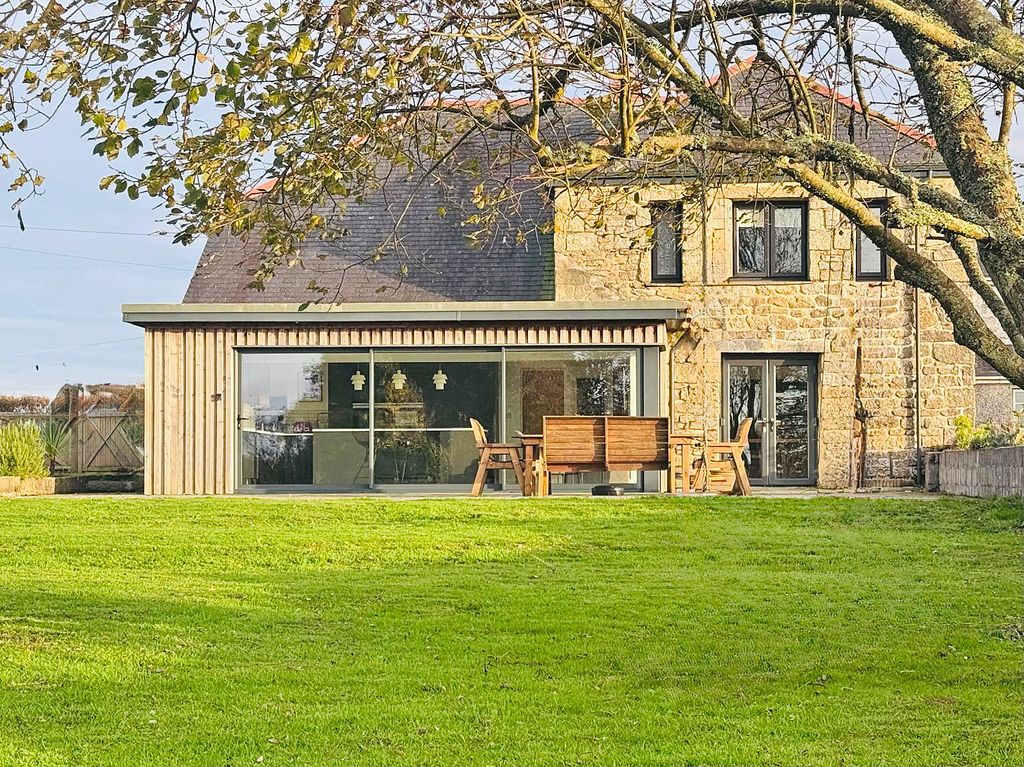 Property photo 1 of 31 Photo 1