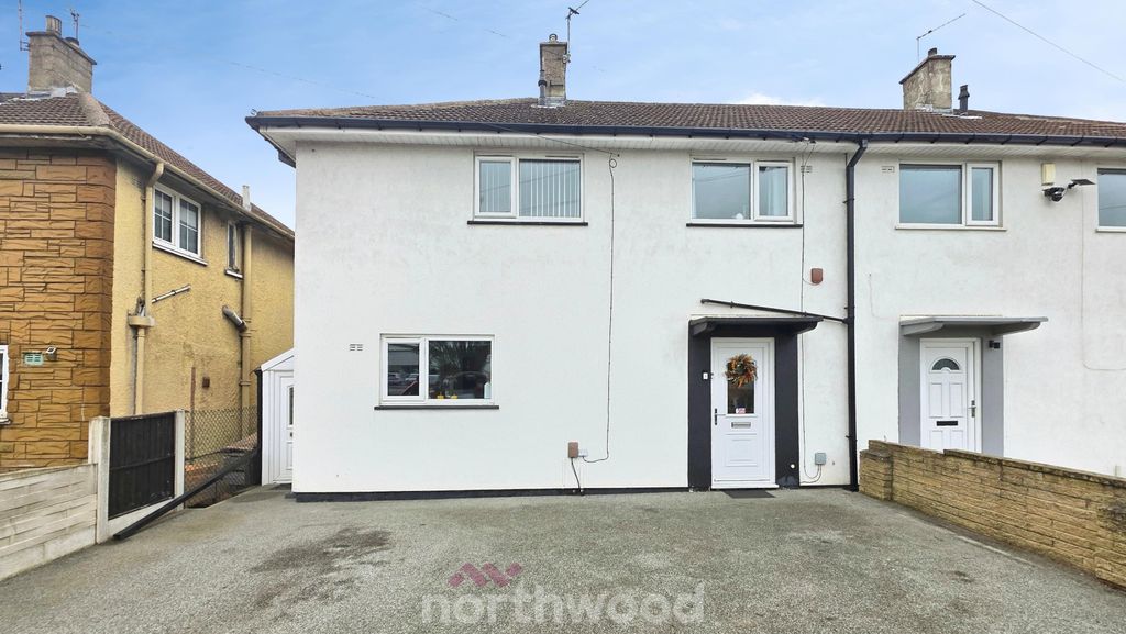 Property photo 1 of 28