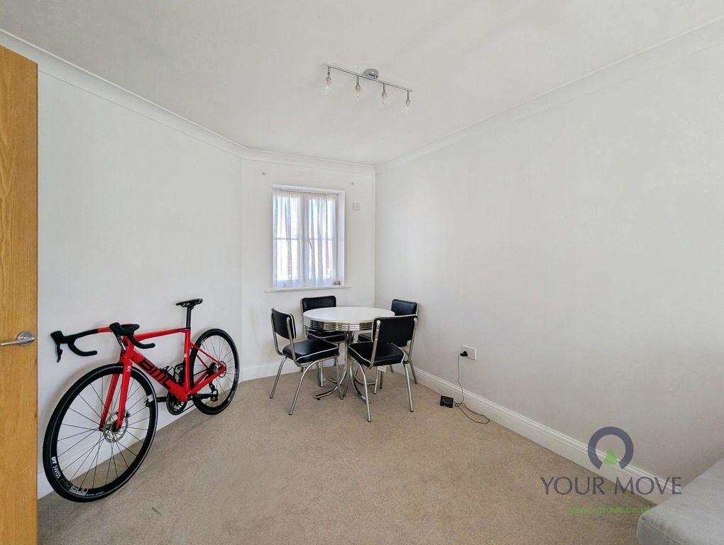 Property photo 3 of 12 Living/Dining Room