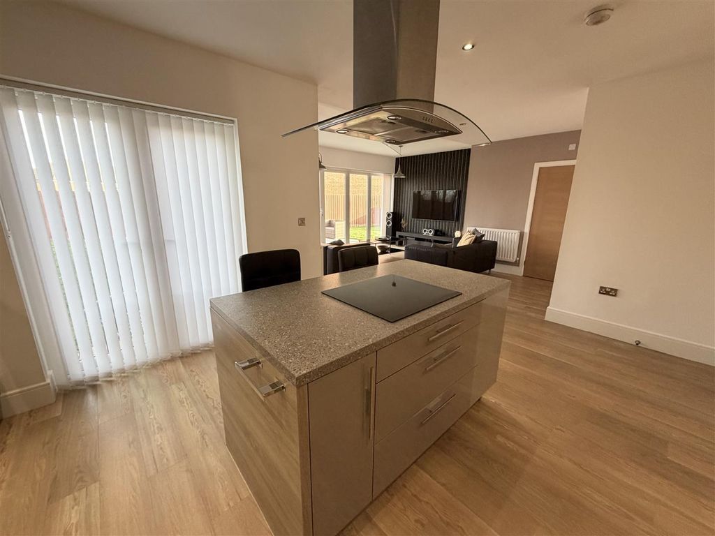 Additional image 5 of 5 bed property for saleGreenbrook Drive, East Rainton, Houghton Le Spring DH5
