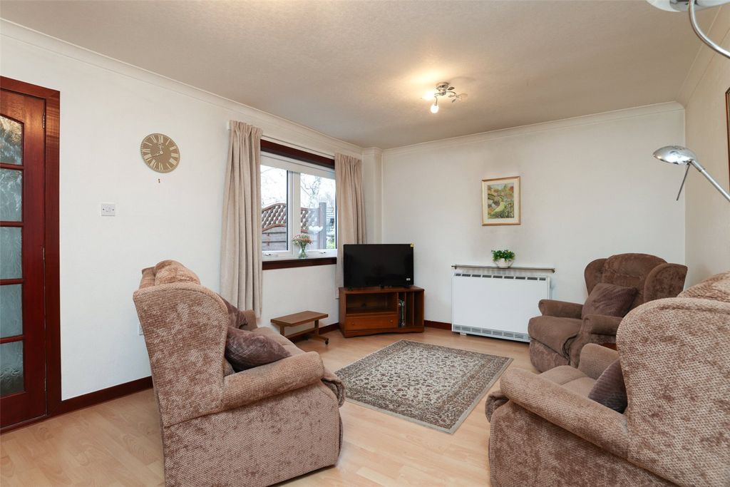 Property photo 2 of 12 Living Room