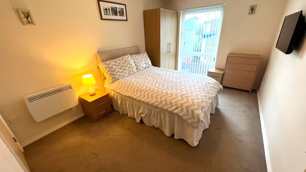 Property photo 3 of 4