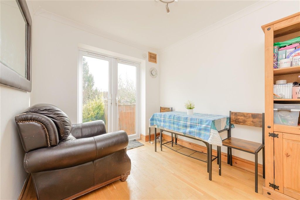 Property photo 1 of 9 Dining Room