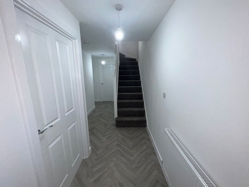 Property photo 3 of 16 Picture No. 03
