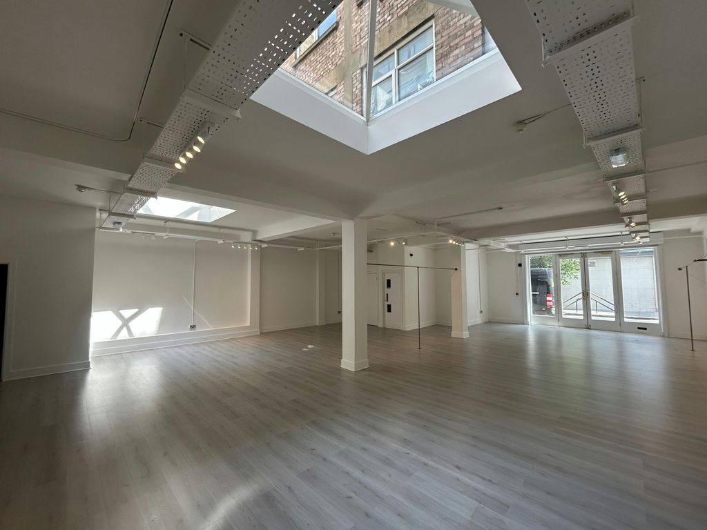 Property photo 3 of 3 Windmill Street  Internal 1.Jpg