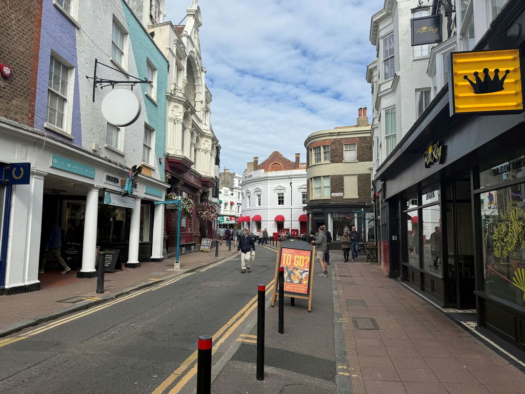 Property photo 3 of 9 3.Jpg