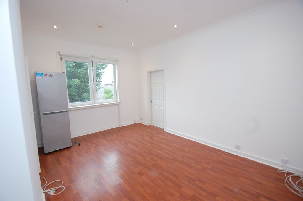 Property photo 3 of 15 5120863