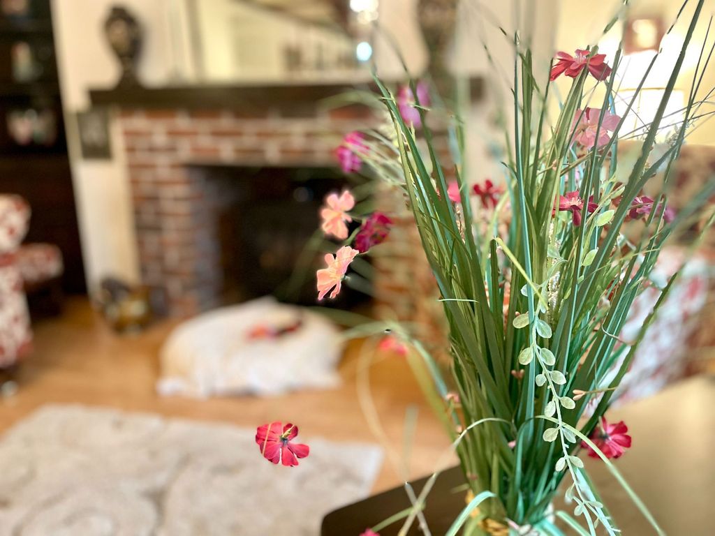 Property photo 3 of 18