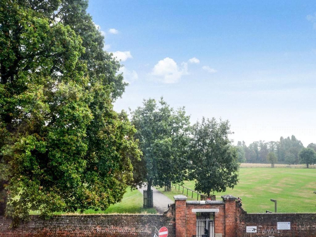 Additional image 13 of 2 bed flat for saleDeerhurst Crescent, Hampton Hill TW12
