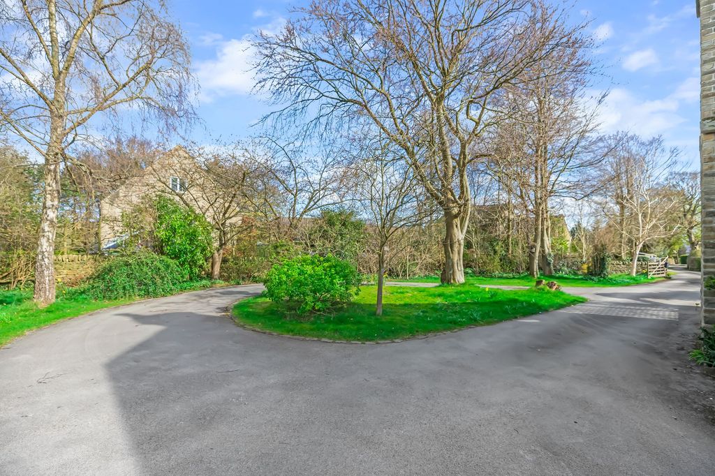 Additional image 39 of 4 bed detached house for saleGlen Road, Bingley BD16