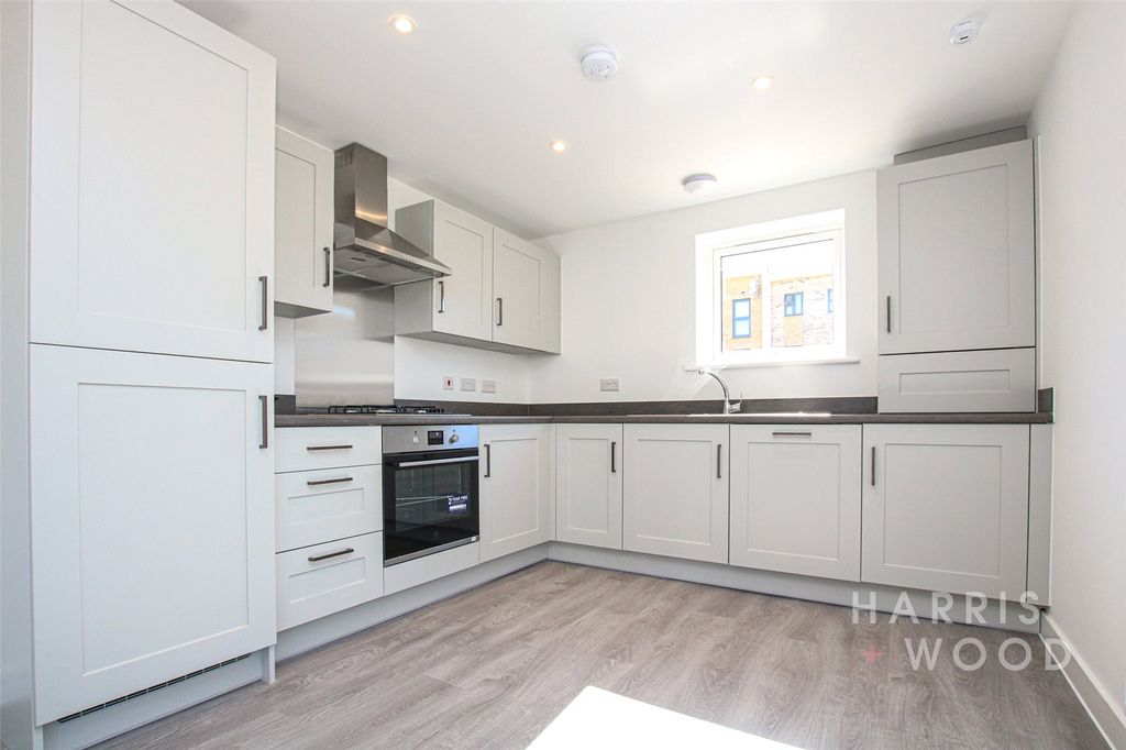 Property photo 2 of 10 Picture No. 04