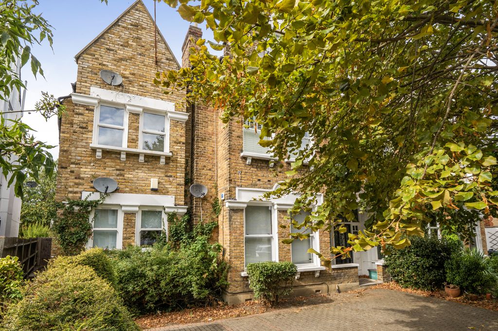Property photo 1 of 12 Picture No. 04