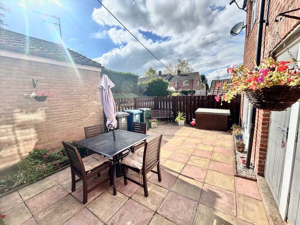 Property photo 2 of 21