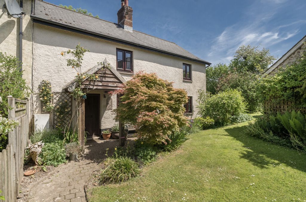 Property photo 1 of 37 1-1290092-1-6825d...