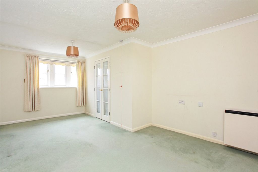 Property photo 2 of 10 Picture No. 05