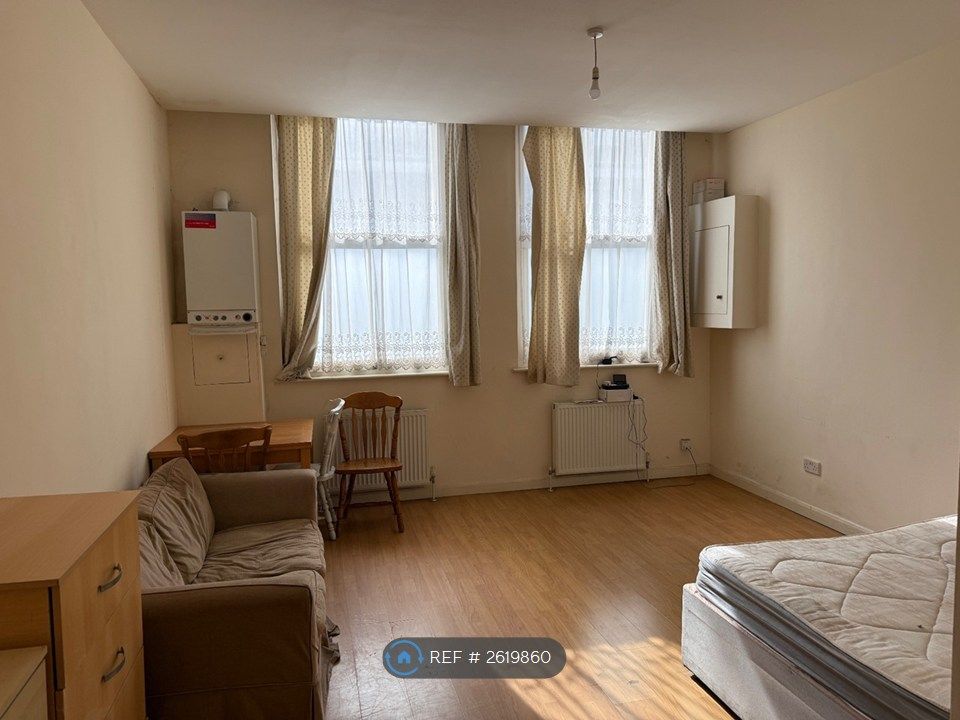 Property photo 1 of 4