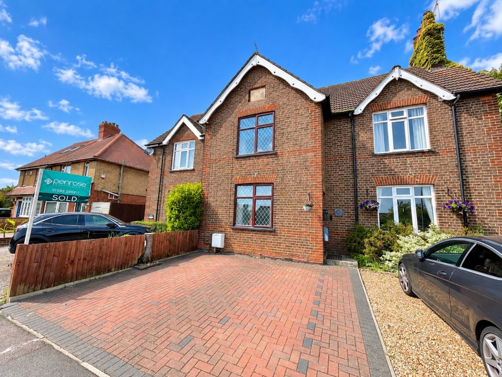 Property photo 1 of 13 3229293