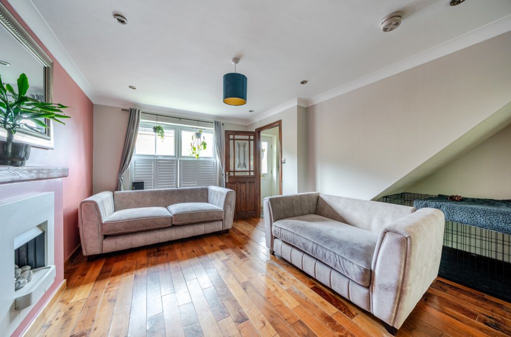 Additional image 5 of 3 bed semi-detached house for saleBaker Crescent, Lincoln, Lincolnshire LN6