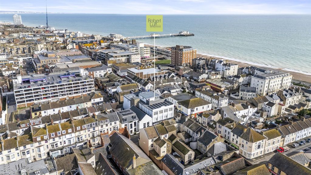 Property photo 2 of 12 Escedrbftu2Kerqa8Sdjig.Jpg