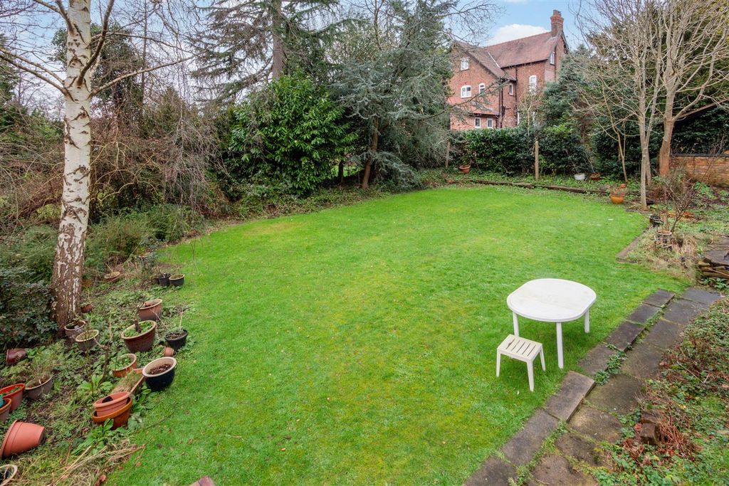 Property photo 2 of 34 Image 2