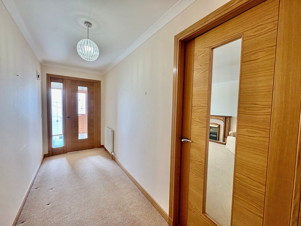 Property photo 2 of 13 Not Specified