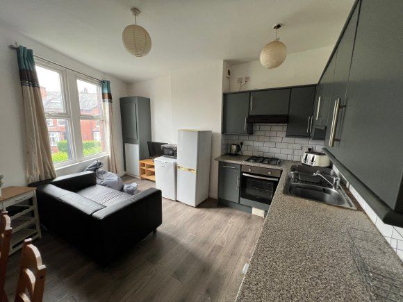 Property photo 2 of 9 7940841.Jpg