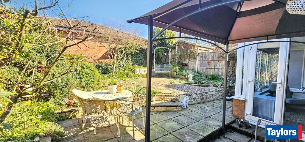 Property photo 3 of 18