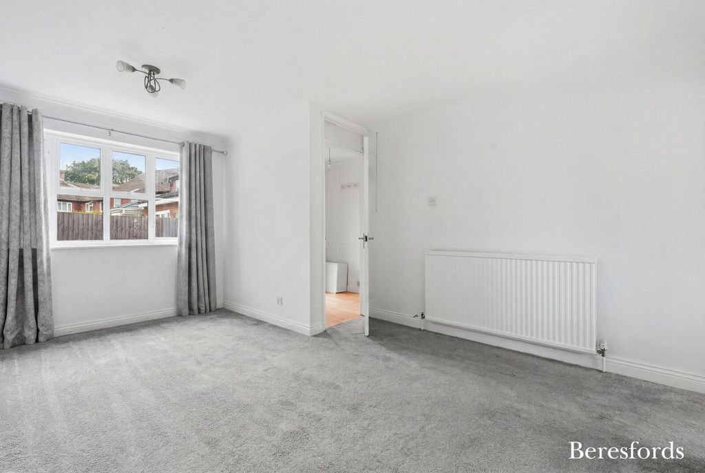Property photo 3 of 21 Picture No. 34