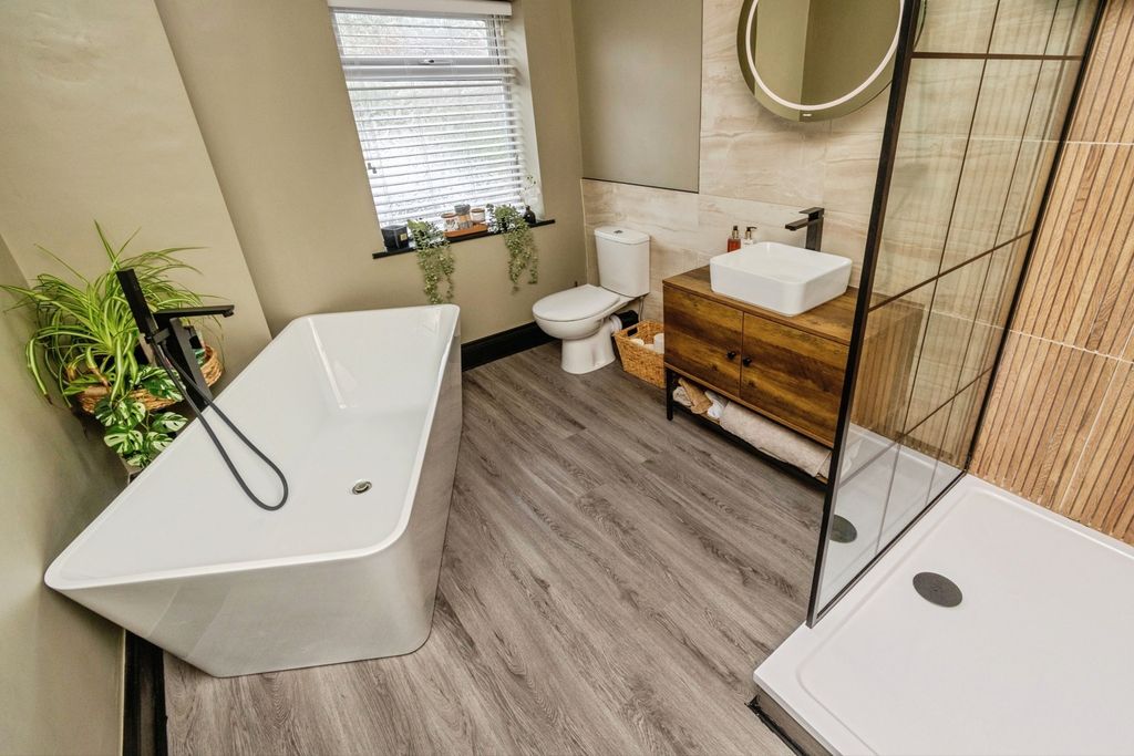 Property photo 3 of 29 Pbox-Img.Jpg