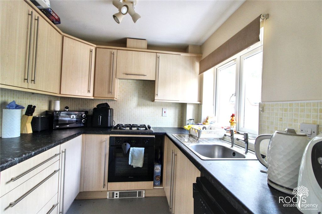 Property photo 3 of 8 Picture No. 03