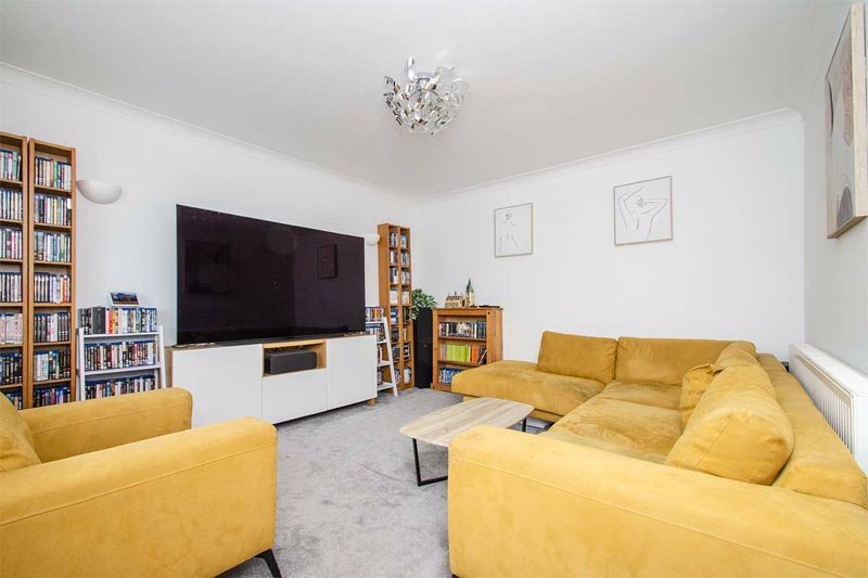 Property photo 3 of 38 Photo 14