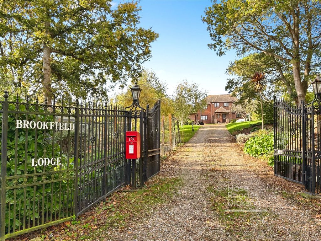 Property photo 1 of 28 Picture No. 21