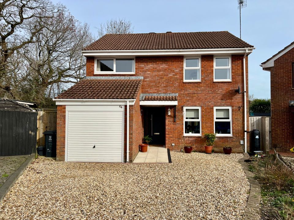 Property photo 1 of 11 Newryanfront