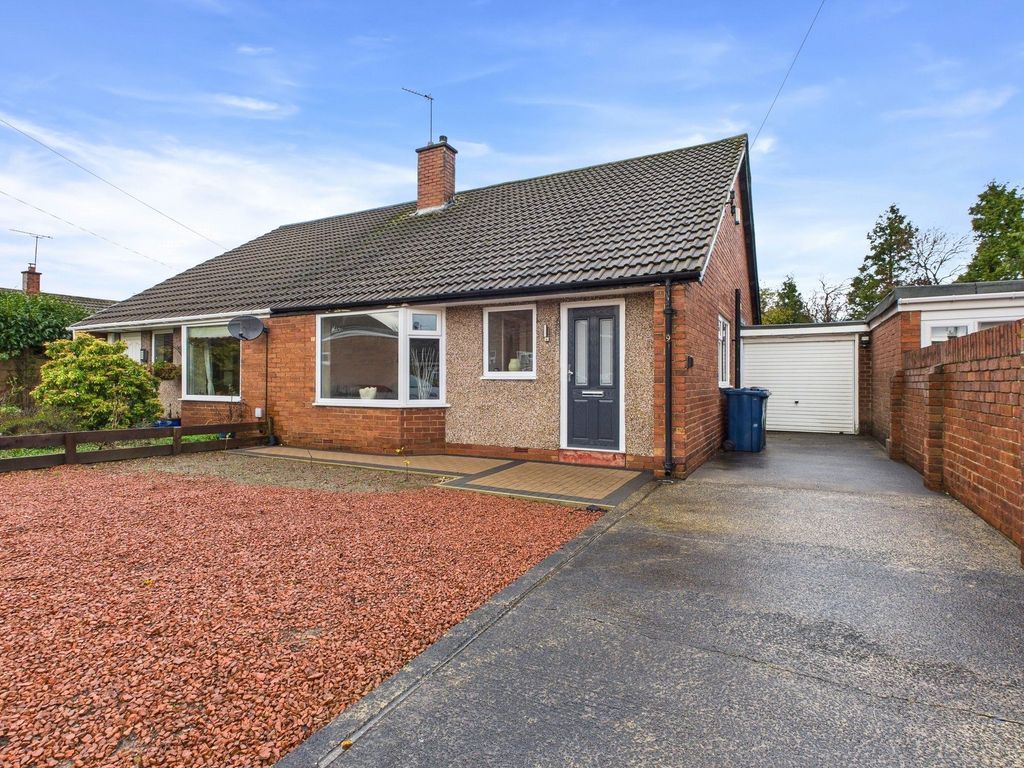 Property photo 1 of 1 External