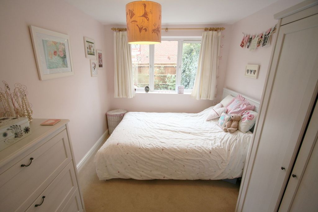 Property photo 3 of 4