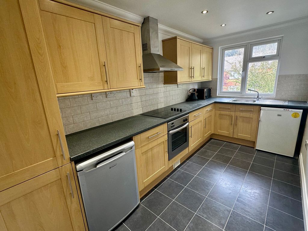Property photo 2 of 13 Img_7788