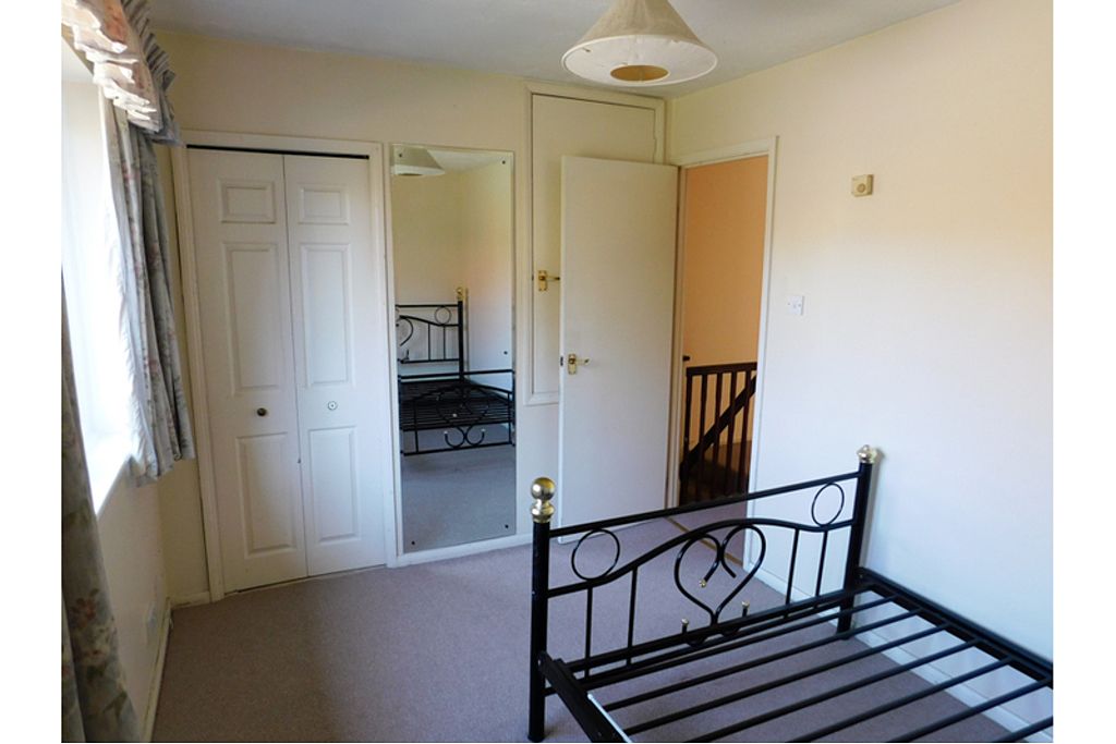 Property photo 3 of 5