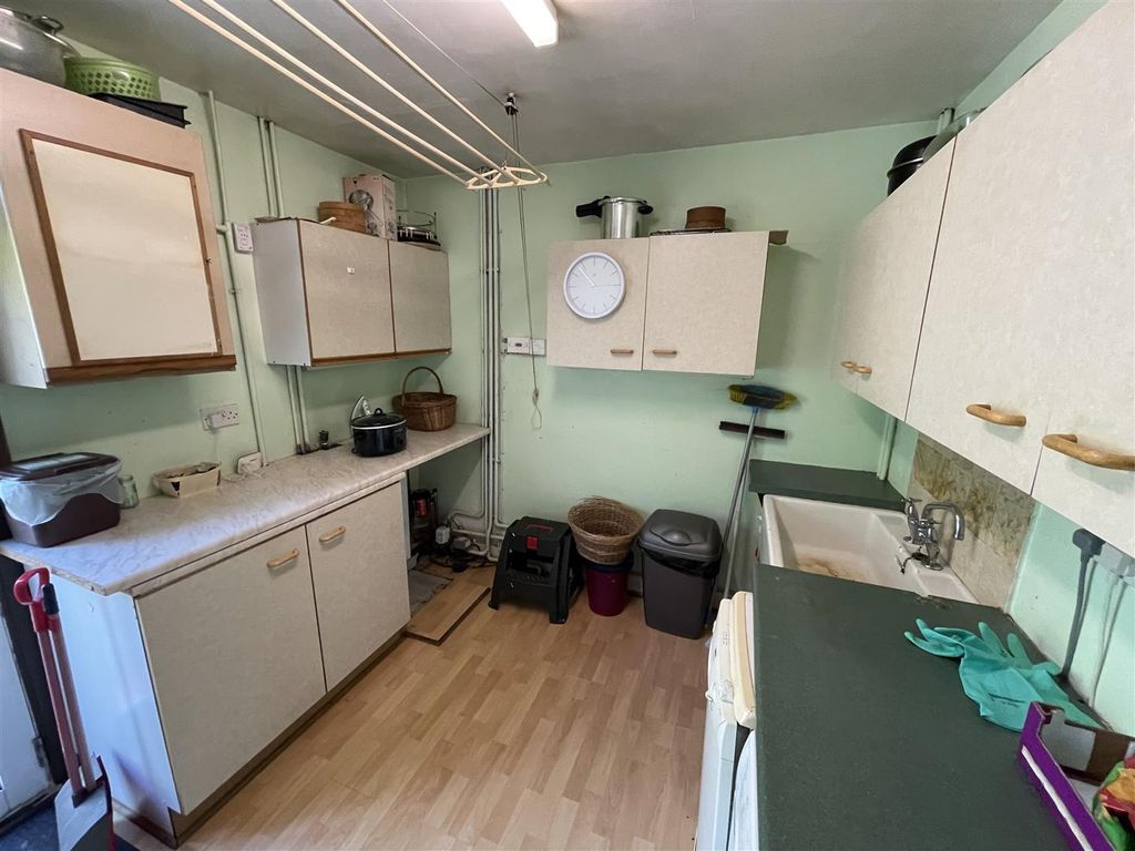 Additional image 6 of 3 bed detached bungalow for saleView Park, 1 East Road, Cupar KY15